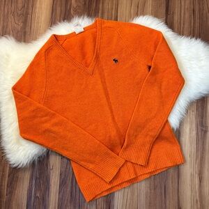 Vintage Abercrombie & Fitch Orange Lambs Wool Preppy Regal Sweater • Size M